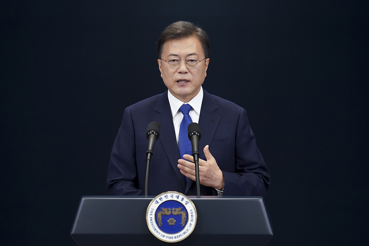 韓國今起乘公交須戴口罩 據報將推「超大型追加預算」 - 國際- 點新聞