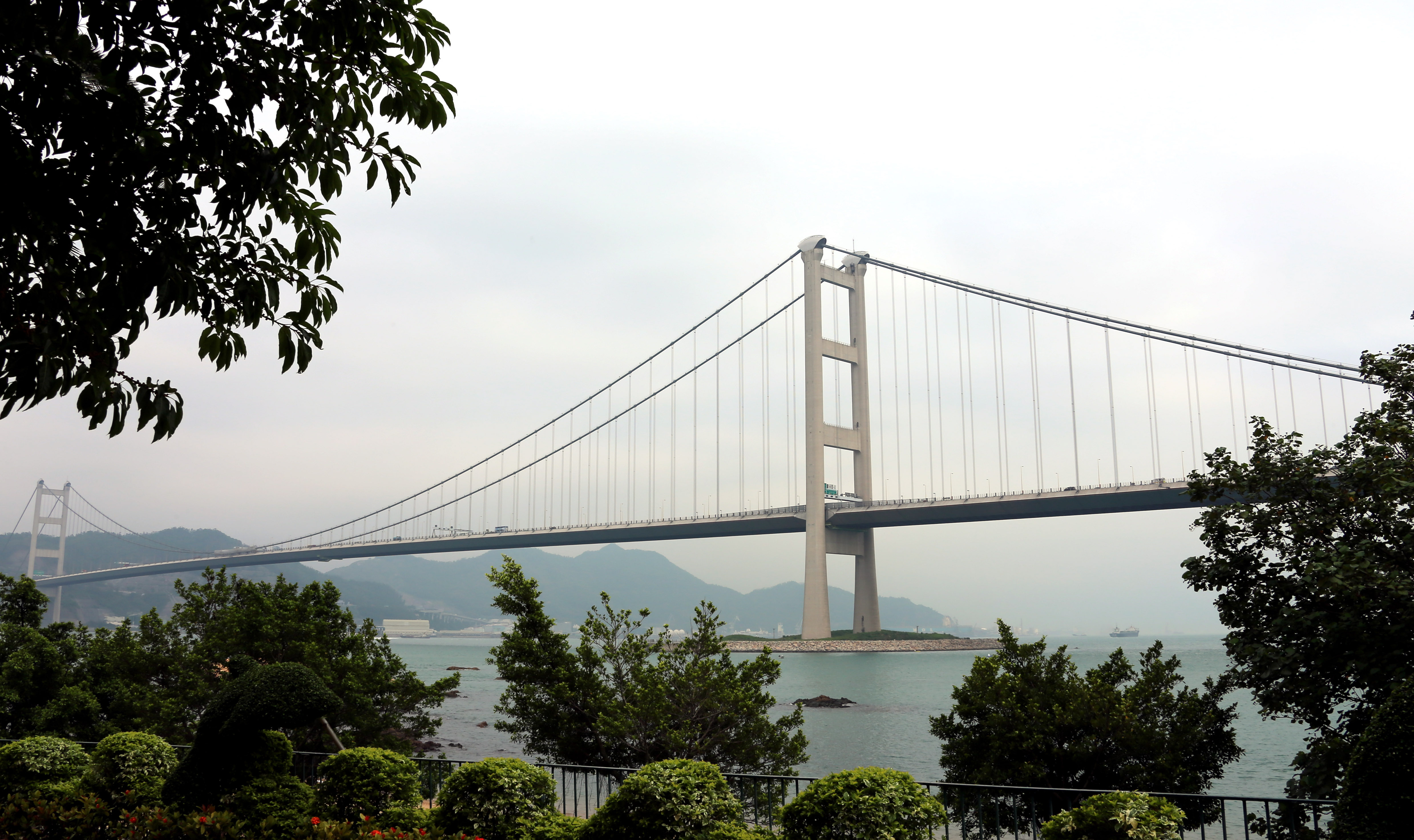 政府建議青馬大橋通航高度限制由53米放寬至57米 港聞 點新聞