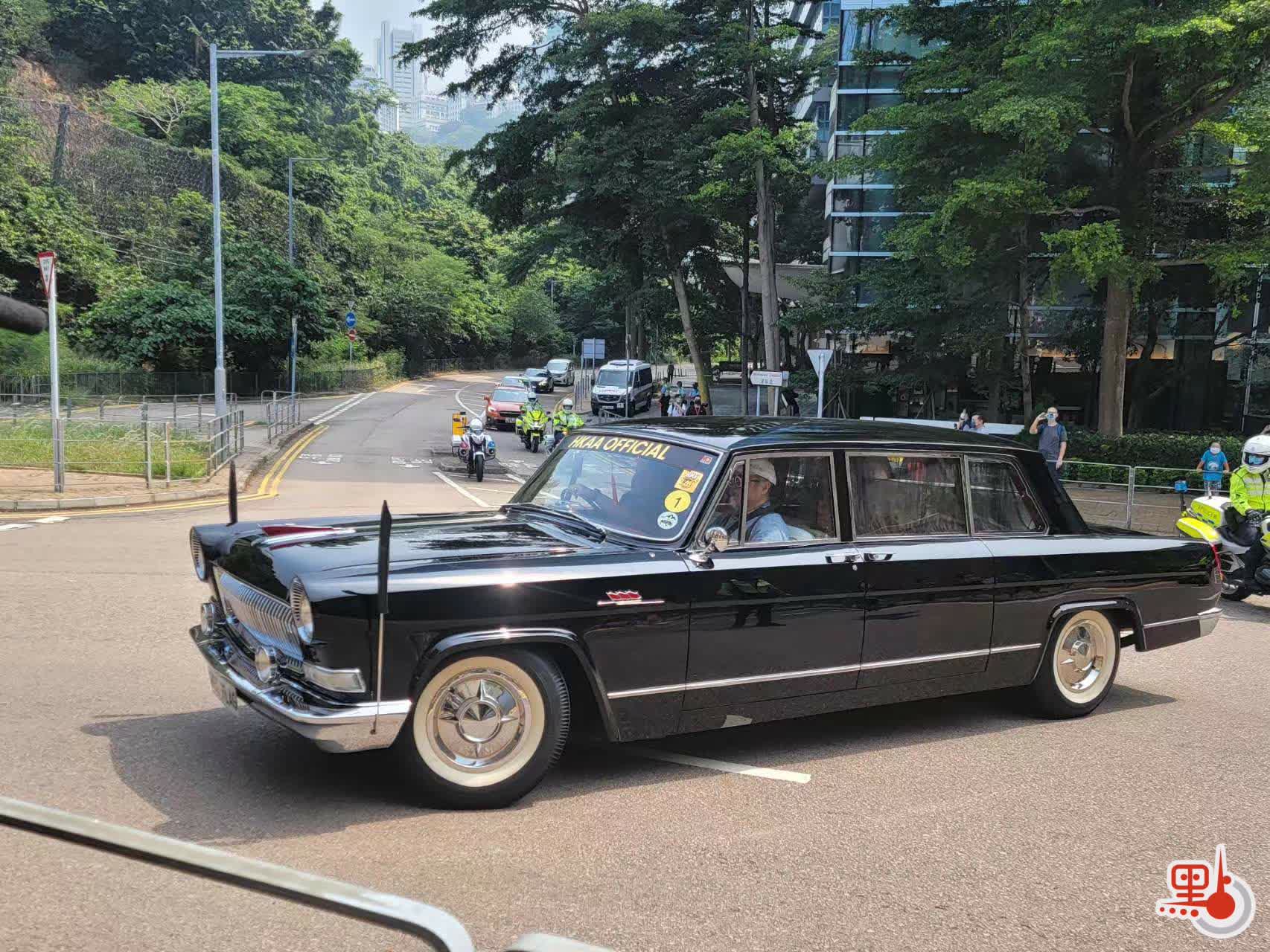 過百名車汽車巡遊大橋港珠澳同心慶回歸25載 慶回歸25周年 點新聞 過百名車汽車巡遊大橋港珠澳同心慶回歸25載 慶回歸25周年 點新聞