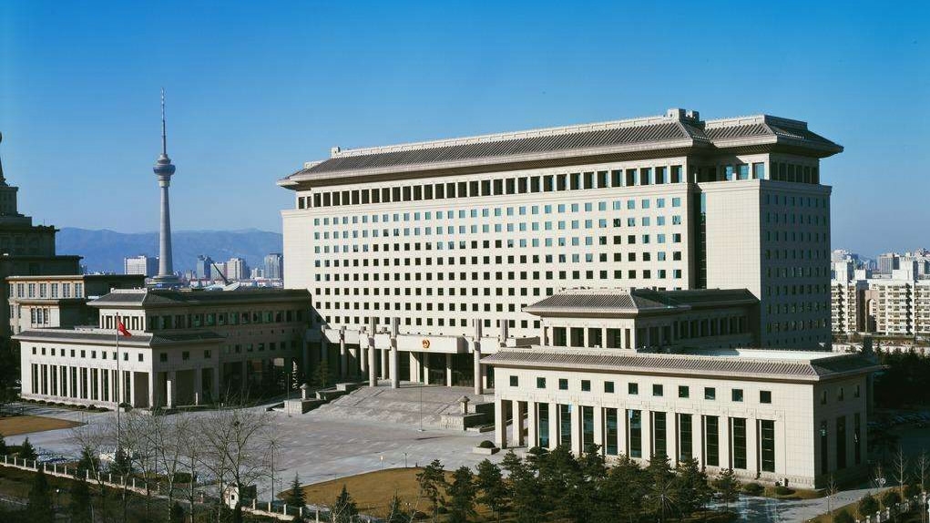 Chinese defense ministry sends delegation to Europe