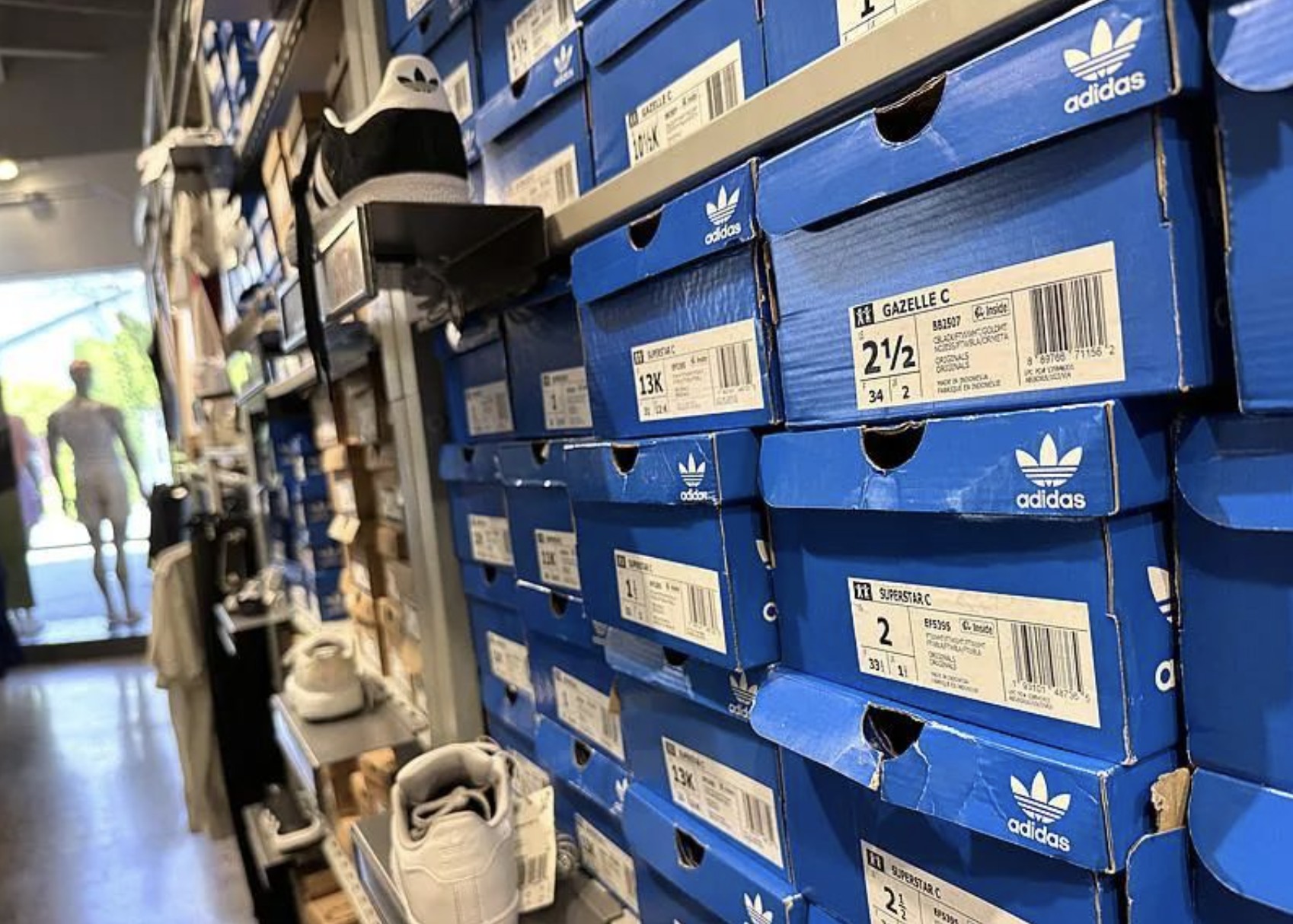 nike adidas trump