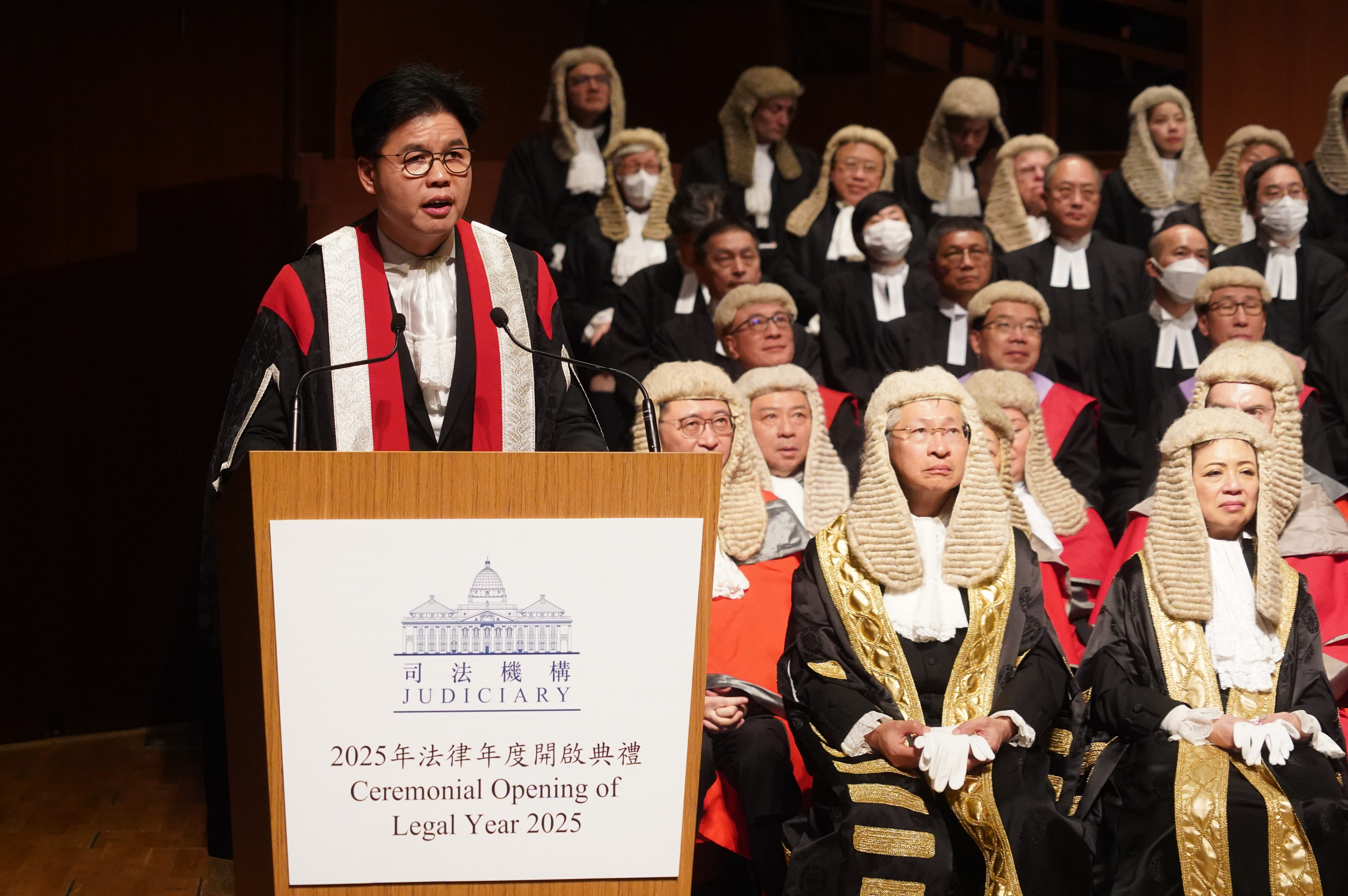 大埔宏福苑大火│律師會逾百律師駐場為災民免費諮詢已處理21宗個案- 香港- 香港文匯網