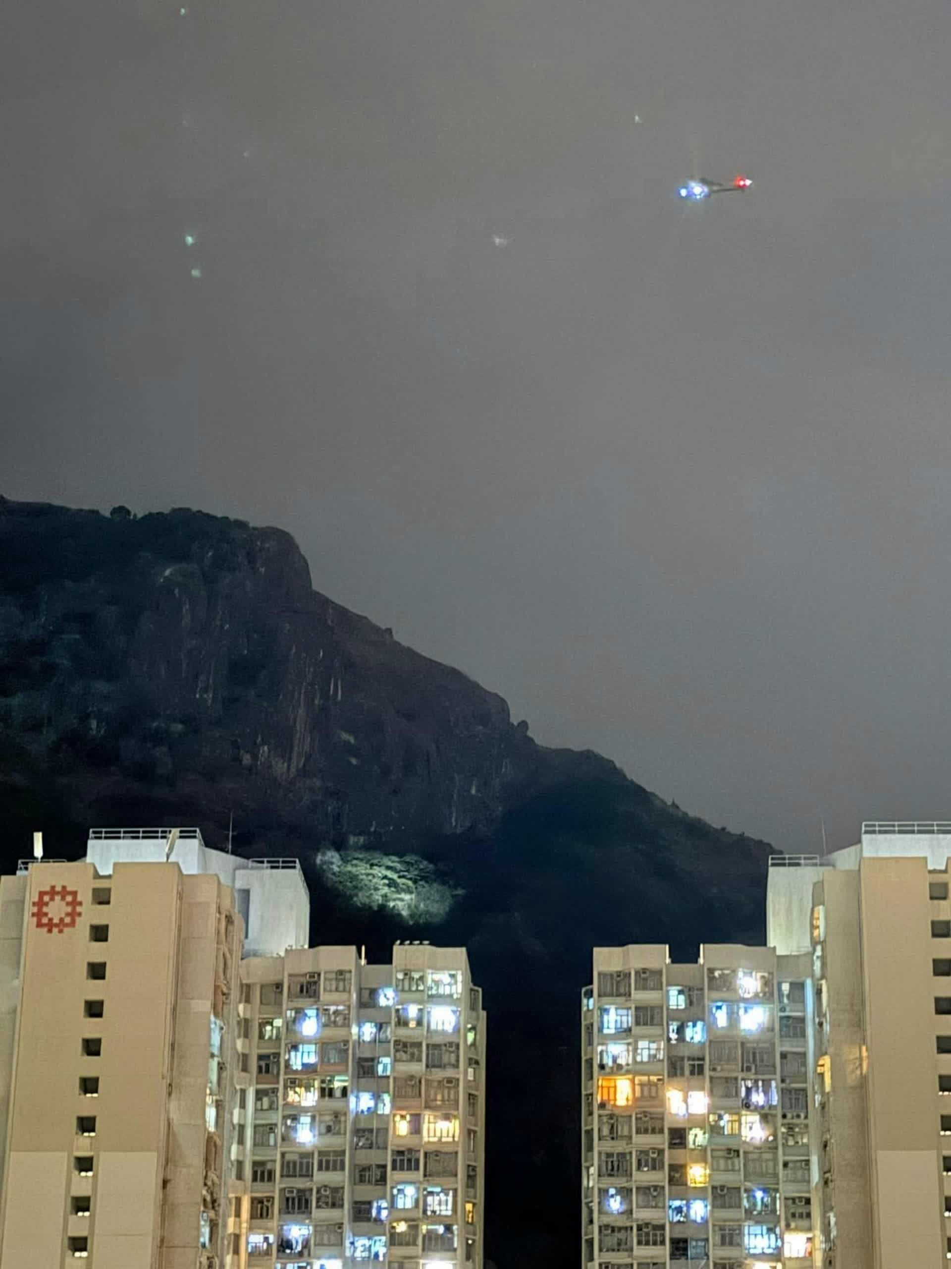 醫生伏屍飛鵝山自殺崖疑照顧長子壓力爆煲跳崖- 香港- 香港文匯網