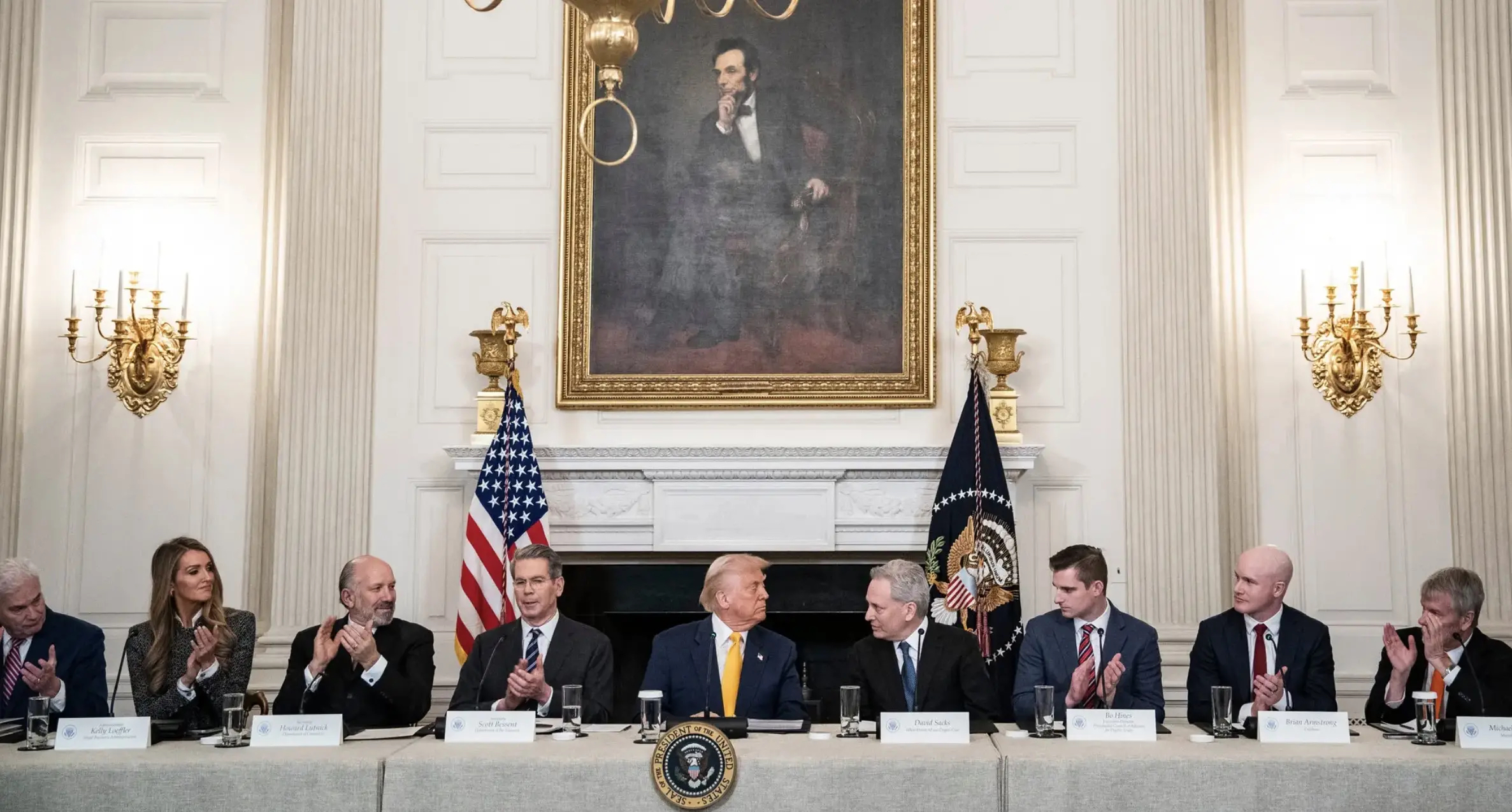 美國白宮加密峰會驚喜欠奉推動穩定幣立法成焦點- 財經- 香港文匯網